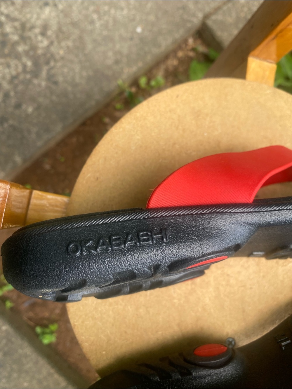 NWOT Okabashi flip flops - Picture 6 of 6